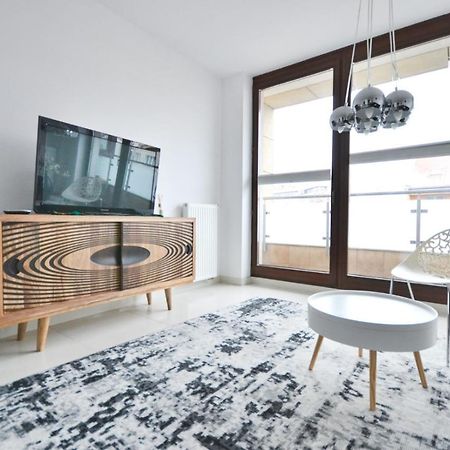 Апартаменты Apartament Kazimierza Wielkiego 5 Познань Экстерьер фото