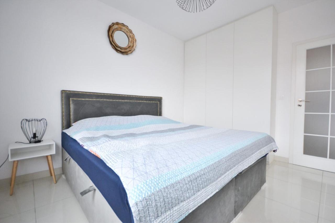 Апартаменты Apartament Kazimierza Wielkiego 5 Познань Экстерьер фото