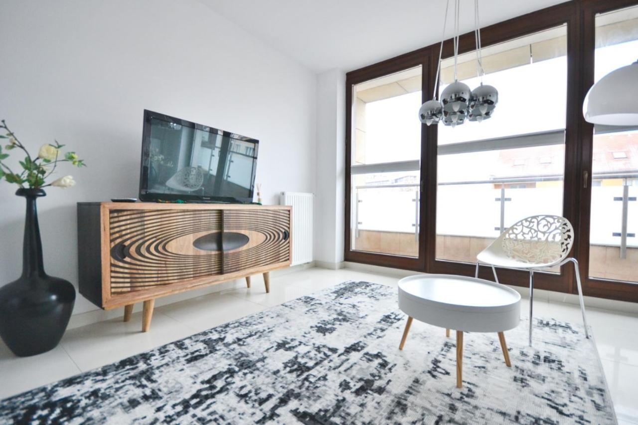 Апартаменты Apartament Kazimierza Wielkiego 5 Познань Экстерьер фото
