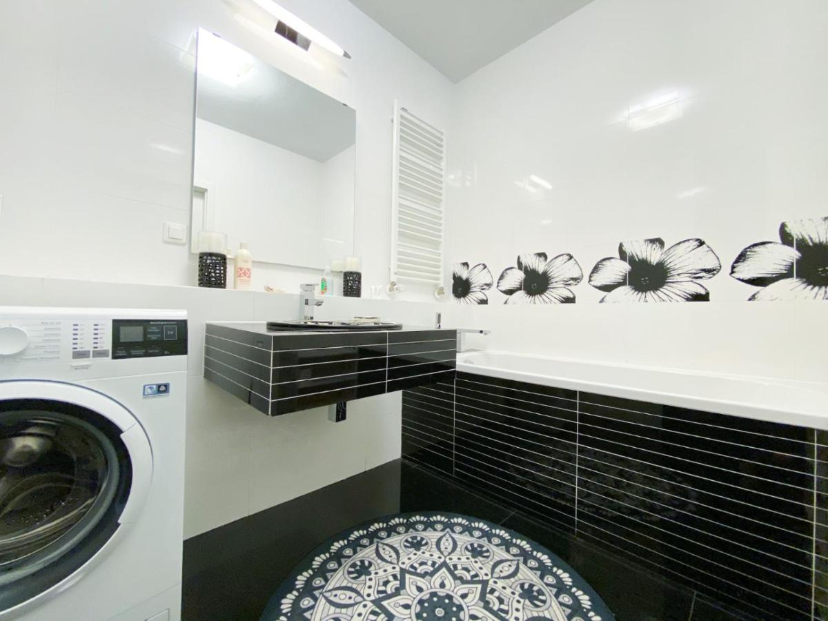 Апартаменты Apartament Kazimierza Wielkiego 5 Познань Экстерьер фото